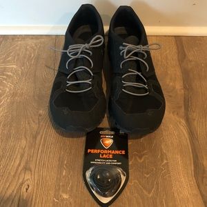 On Cloud X running shoes